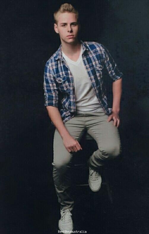 Hugobookings Gay Escort Melbourne 0468317484 RentBoyAustralia.net