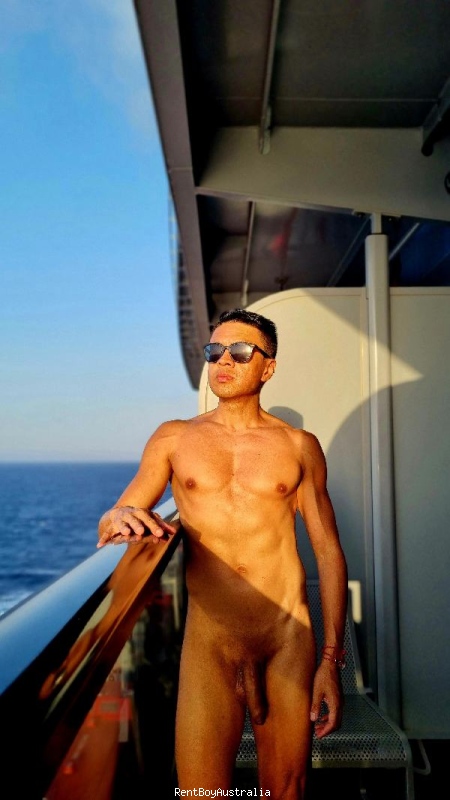 PleaSurehands Gay Escort Sydney 0478109445 RentBoyAustralia.net