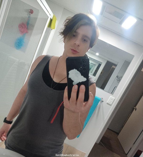 RileyRewind Gay Escort Brisbane 0484504010 RentBoyAustralia.net